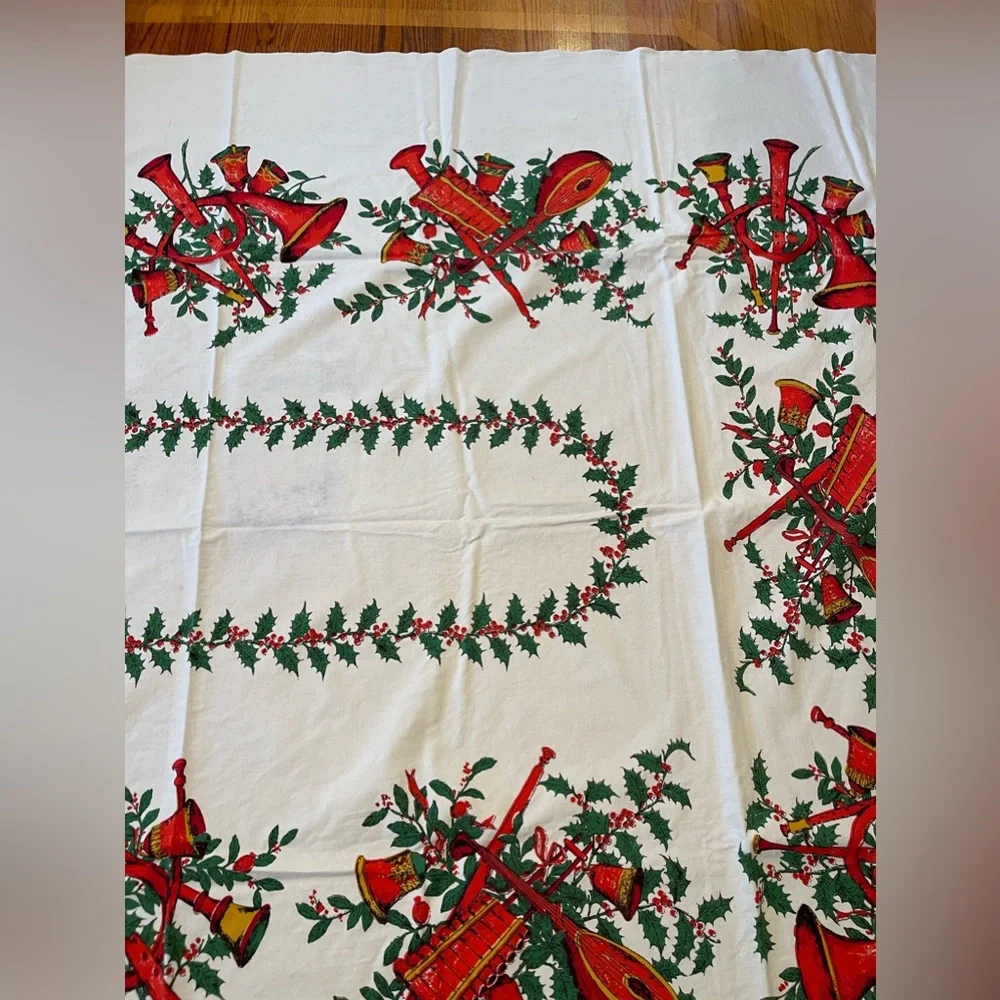 Fallani &‎ Cohn made in USA all cotton mid century heavy tablecloth-Christmas
